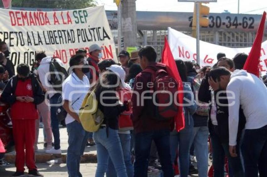 MANIFESTACIÓN ANTORCHA MAGISTERIAL