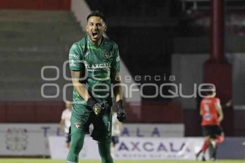 FÚTBOL . COYOTES VS CIMARRONES