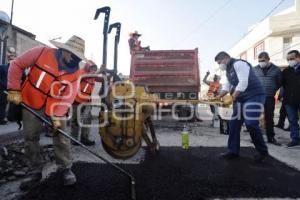 GOBIERNO MUNICIPAL . SUPERVISIÓN BACHEO