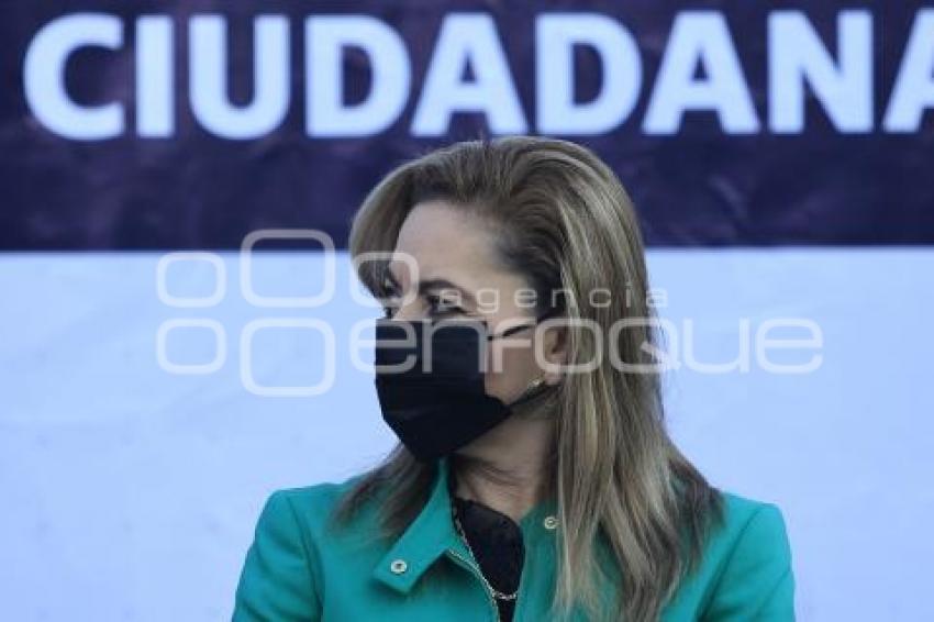 CHOLULA . ENTREGA DE PATRULLAS