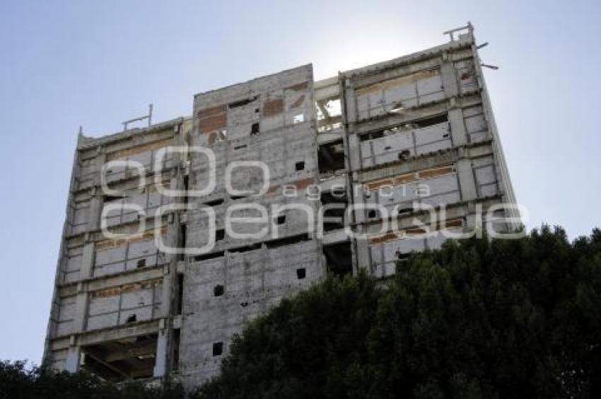 DEMOLICIÓN HOSPITAL SAN ALEJANDRO