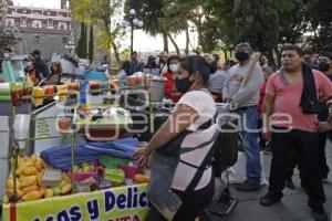 POLICÍA . RIÑA DE AMBULANTES