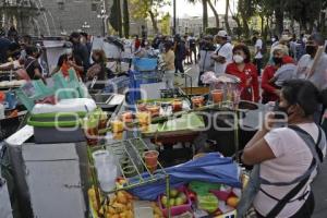 POLICÍA . RIÑA DE AMBULANTES