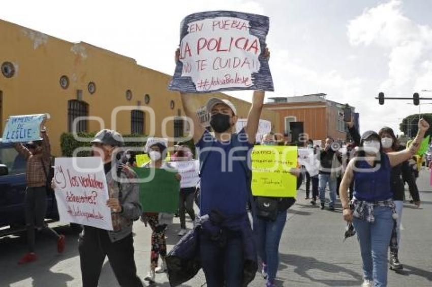 PROTESTA . CASO LESLIE