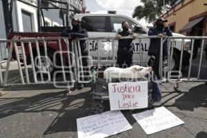 PROTESTA . CASO LESLIE