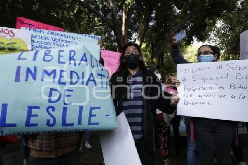 PROTESTA . CASO LESLIE