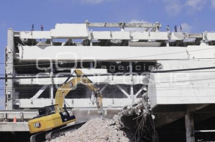 DEMOLICIÓN . HOSPITAL SAN ALEJANDRO