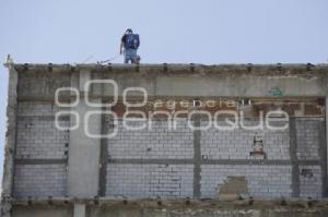 DEMOLICIÓN . HOSPITAL SAN ALEJANDRO