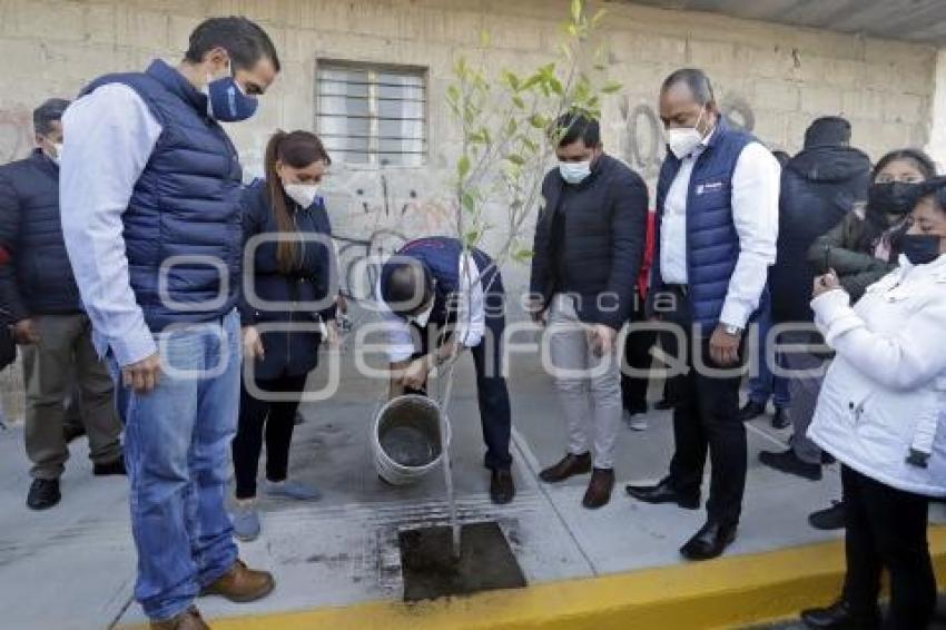 AYUNTAMIENTO . PAVIMENTACIÓN EL SALVADOR