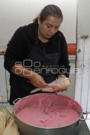 ELABORACIÓN DE TAMALES