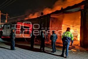 TLAXCALA . INCENDIO TEXTILERA