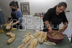 ELABORACIÓN DE TAMALES