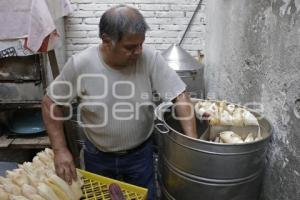 ELABORACIÓN DE TAMALES