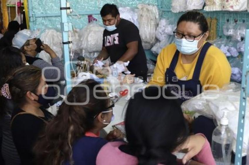 MERCADO HIDALGO . NIÑOS DIOS