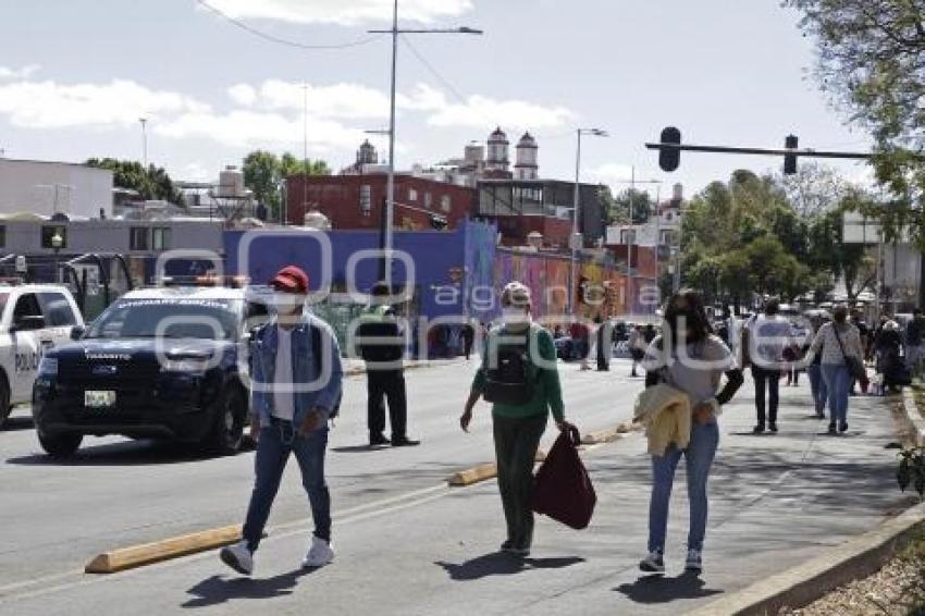 PROTESTA . MERCADO 5 DE MAYO