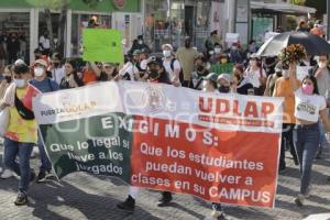 MARCHA COMUNIDAD UDLAP