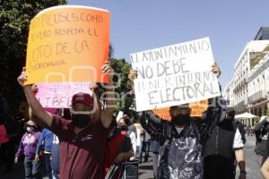 PROTESTA . LA LIBERTAD