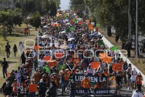 MARCHA COMUNIDAD UDLAP