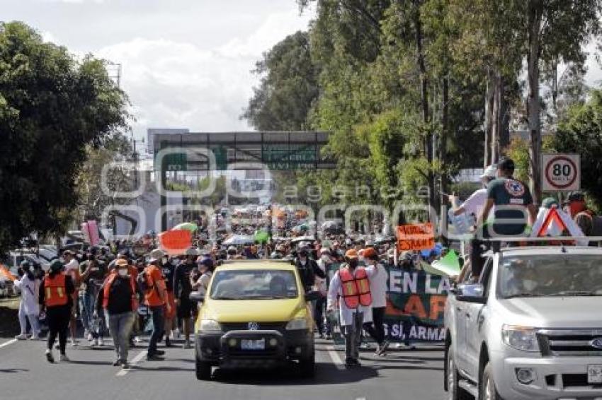 MARCHA COMUNIDAD UDLAP