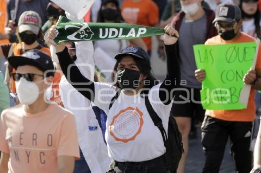 MARCHA COMUNIDAD UDLAP