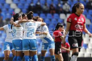 FÚTBOL FEMENIL . PUEBLA VS XOLAS