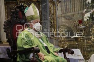 CATEDRAL . MISA