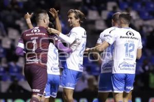 FÚTBOL . CLUB PUEBLA VS ATLAS