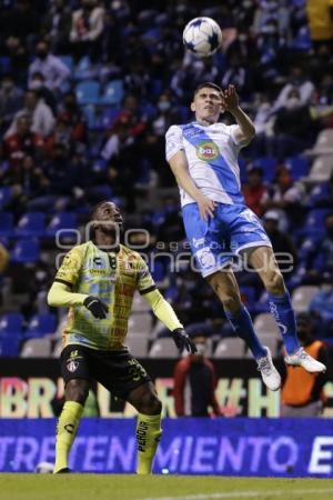 FÚTBOL . CLUB PUEBLA VS ATLAS