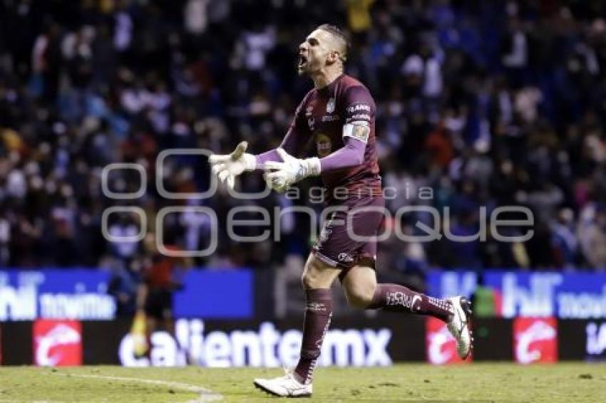 FÚTBOL . CLUB PUEBLA VS ATLAS