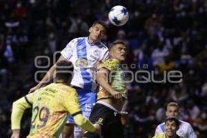 FÚTBOL . CLUB PUEBLA VS ATLAS