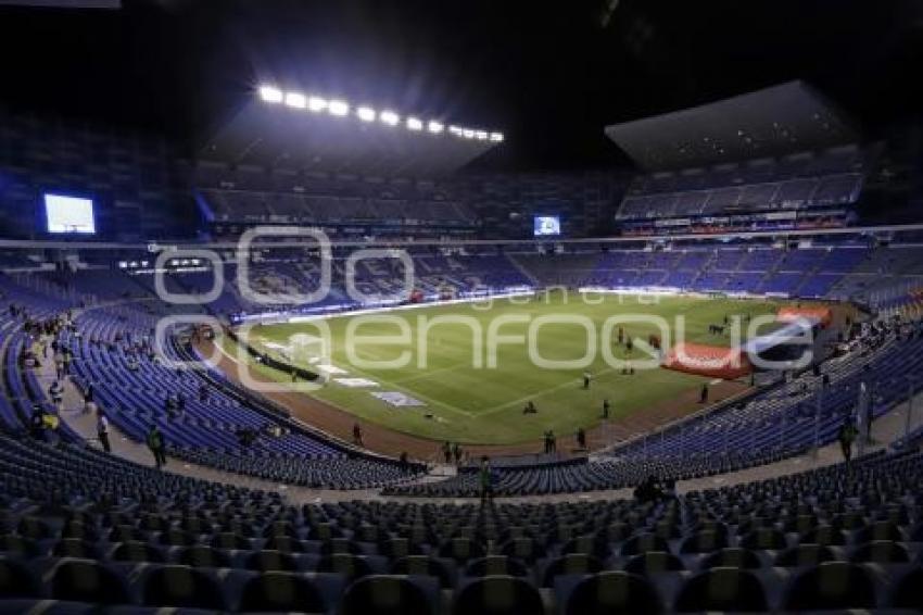 FÚTBOL . CLUB PUEBLA VS ATLAS