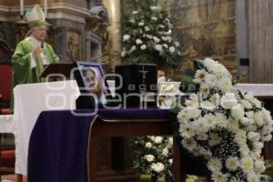 CATEDRAL . MISA