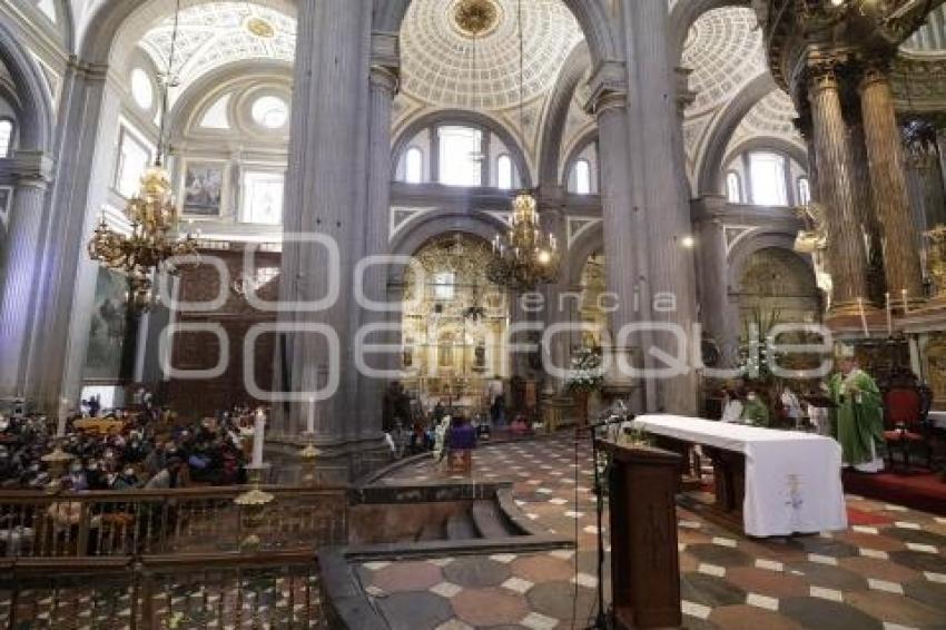 MISA DOMINICAL . CATEDRAL