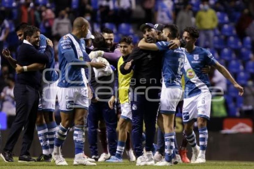 FÚTBOL . CLUB PUEBLA VS MONTERREY