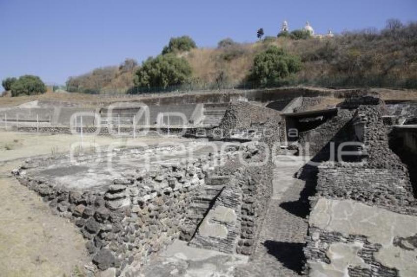 CHOLULA . ZONA ARQUEOLÓGICA 