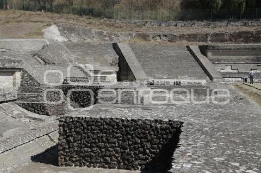 CHOLULA . ZONA ARQUEOLÓGICA