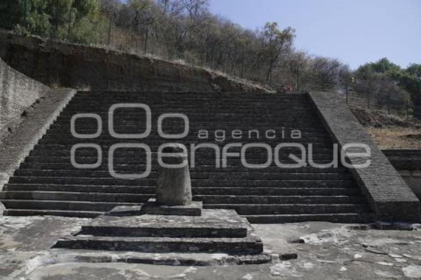 CHOLULA . ZONA ARQUEOLÓGICA