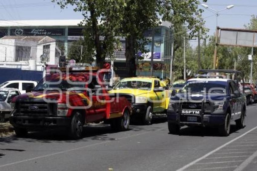 MANIFESTACIÓN OPERADORES DE GRÚAS