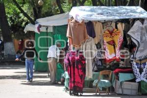 TLAXCALA . ARTESANOS PLAZA XICOHTÉNCATL