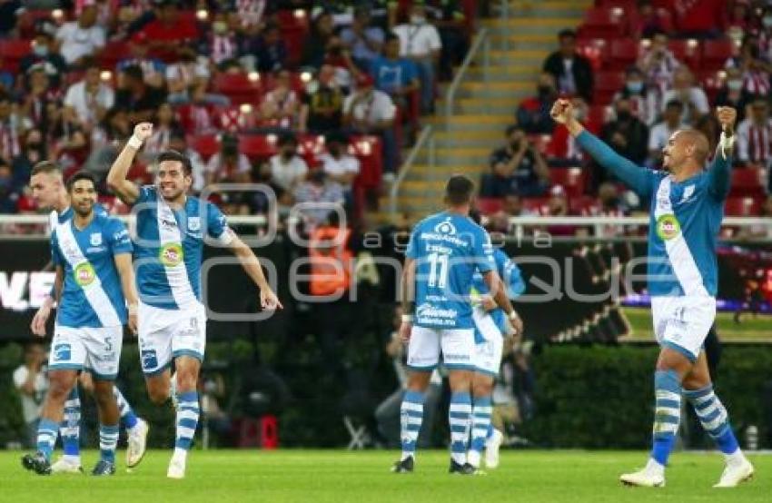 FÚTBOL . CHIVAS VS CLUB PUEBLA