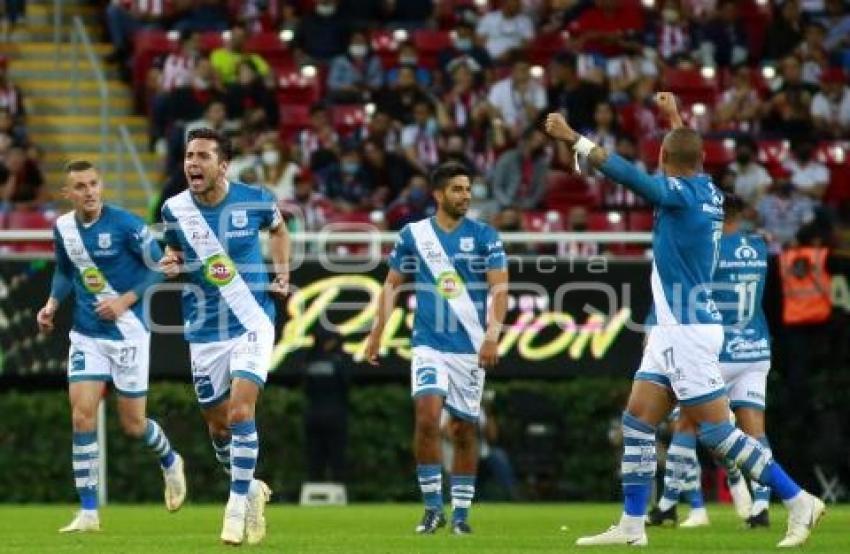 FÚTBOL . CHIVAS VS CLUB PUEBLA