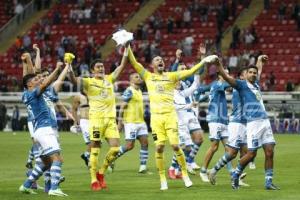 FÚTBOL . CHIVAS VS CLUB PUEBLA