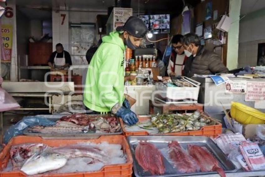 CUARESMA . VENTA DE MARISCOS