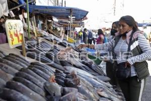 CUARESMA . VENTA DE MARISCOS