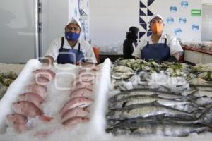 MERCADO PESCADOS Y MARISCOS