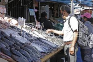 PESCADOS Y MARISCOS