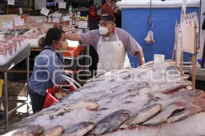 PESCADOS Y MARISCOS