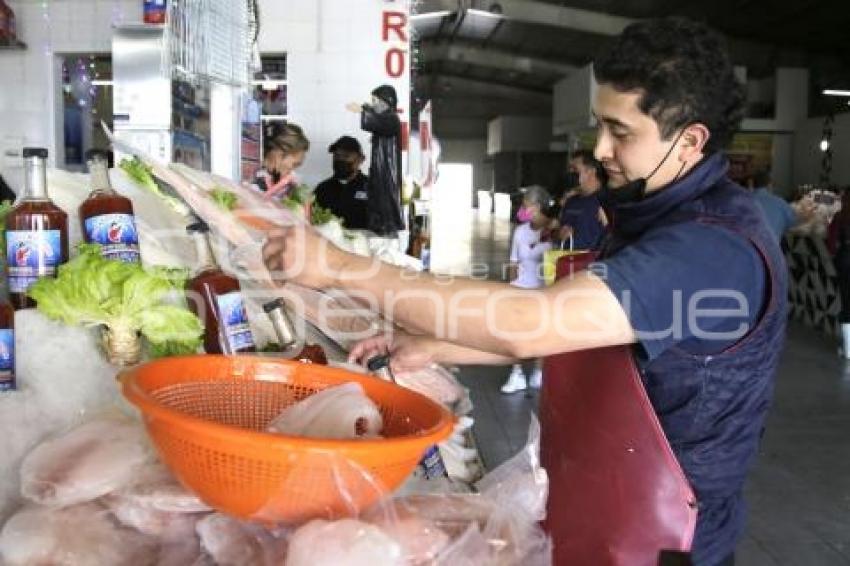 MERCADO PESCADOS Y MARISCOS