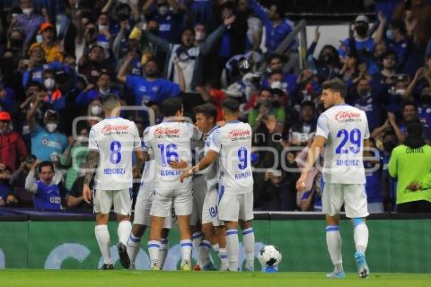 FÚTBOL . CRUZ AZUL VS CLUB PUEBLA