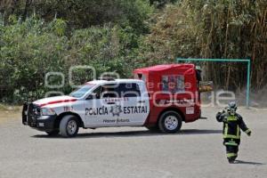 NOTA ROJA . RESCATE EN PUENTE